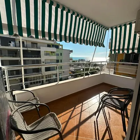 Qerret Appartement Golem (Tirana)